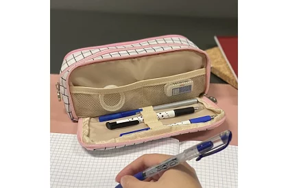 Rozšiřitelné školní pouzdro - károvaný penál