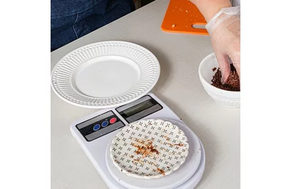 Digitální kuchyňská váha do 10 kg