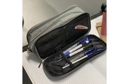 Rozšiřitelné školní pouzdro - šedý penál