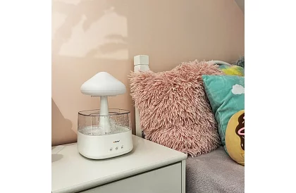 Zvlhčovač s led noční lampou s efektem dopadajícího deště