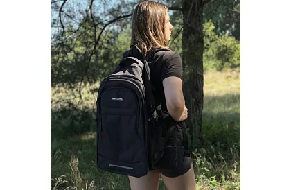 Batoh s kapacitou 45 litrů – černý