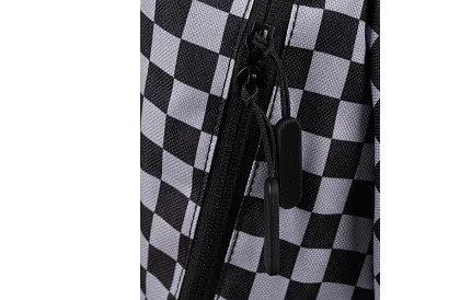 Batoh s kapacitou 22 litrů – šachovnice
