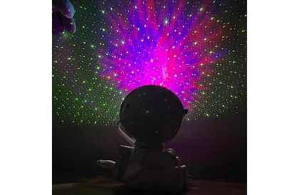 Hvězdný projektor – Astronaut