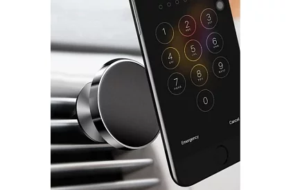 Magnetický držák telefonu do ventilace vozu