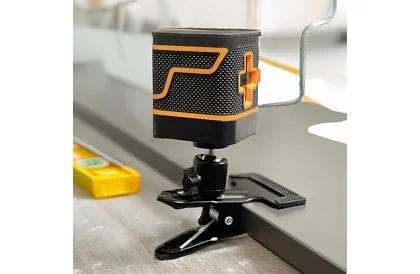 Laserová vodováha - nivelační křížový laser