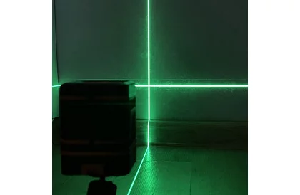 Laserová vodováha - nivelační křížový laser