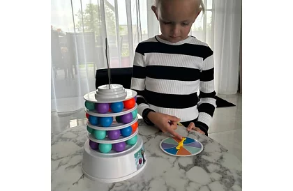 Dovednostní hra pro děti - Tučňák na věži