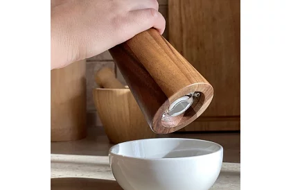 Akátové ruční mlýnky na koření – sada 2 kusy