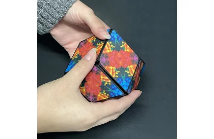 Antistresová magnetická kostka