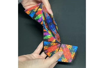 Antistresová magnetická kostka