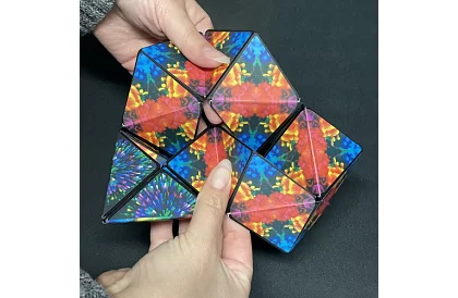 Antistresová magnetická kostka