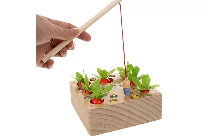 Dřevěná vzdělávací hra 2v1 – magnetická zahrádka