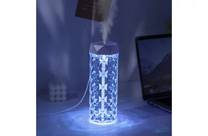 Zvlhčovač vzduchu a noční lampa 2v1