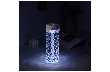 Zvlhčovač vzduchu a noční lampa 2v1