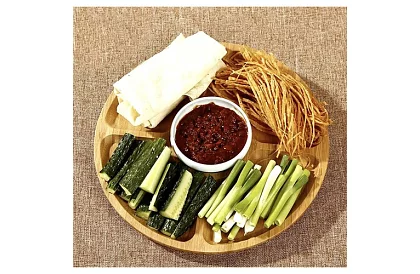 Bambusový otočný servírovací talíř – 33 cm