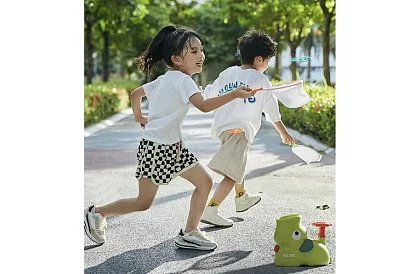 Odpalovač létajících disků - vzdušná hračka pro děti