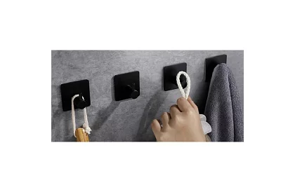 Koupelnový nalepovací věšák – sada 4 ks