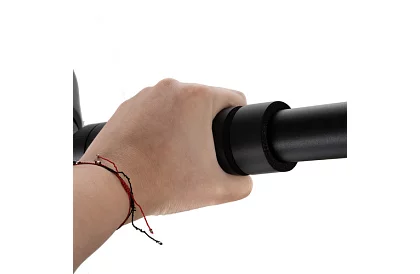 Nastavitelná hrazda do dveří – nosnost až 180 kg