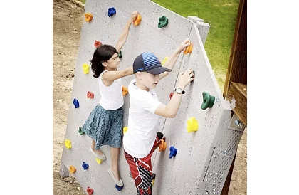 Lezecké chyty – lezecká sada pro děti 20 kamenů + 2 madla