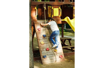 Lezecké chyty – lezecká sada pro děti 10 kamenů + 2 madla