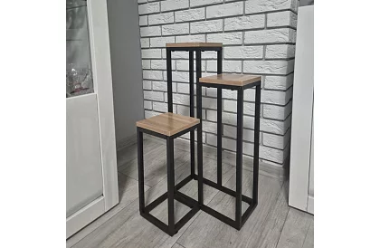 Květinový stolek - 3 úrovňový