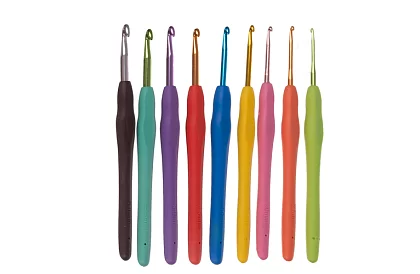 Sada na háčkování v pouzdře s doplňky – 58 dílů