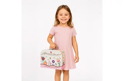 Dětská čajová souprava v kufru