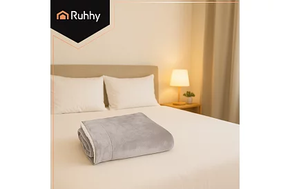 Oboustranná teplá deka 150 × 200 cm – světle šedá