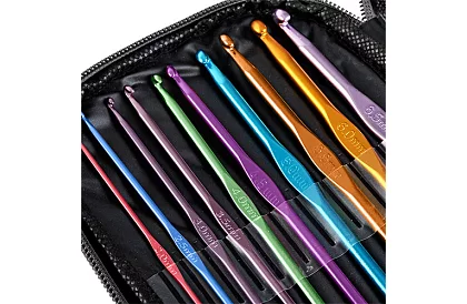 Háčkovací sada v pouzdře pro začátečníky i pokročilé – 69 dílů