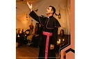 Biskupský kostým pro dospělé – sutana, plášť a liturgická šerpa