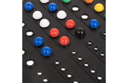 Logická stolní paměťová hra Mastermind