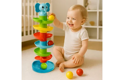 Dětská věž s míčky – kuličková dráha