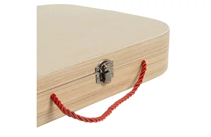 Dřevěná bedna s nářadím a zvířátky - šroubovací prvky