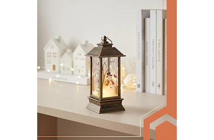 LED vánoční lucerna na baterie – zlatá