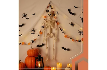 Dekorace kostra k zavěšení – 40 cm