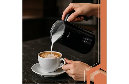 Elektrický napěňovač mléka 400W - černý