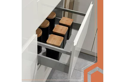 Protiskluzová podložka do šuplíků 500 × 50 cm