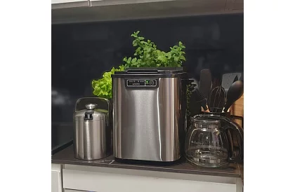 Výrobník ledových kostek – 12 kg/den