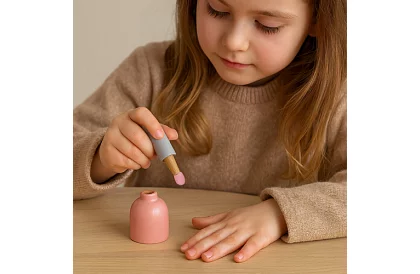 Dětská dřevěná kadeřnická sada 17 v 1