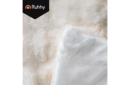 Teplá sametová bílá deka 160 × 100 cm