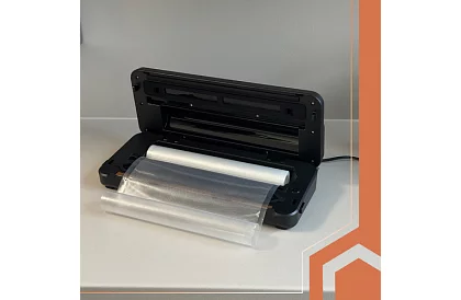 Vakuová svářečka fólií s váhou – 80 kPa, 110 W + příslušenství