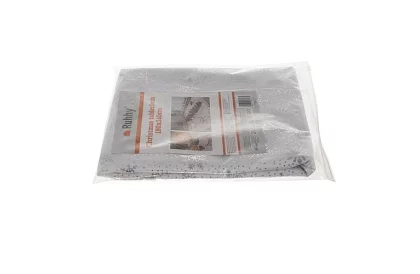 Ubrus se sněhovými vločkami 180 x 140 cm – bílostříbrný