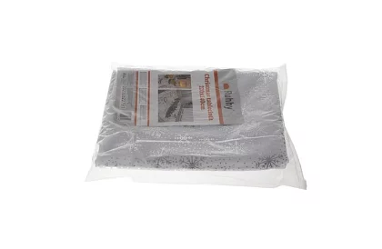 Ubrus se sněhovými vločkami 220 x 140 cm – bílostříbrný