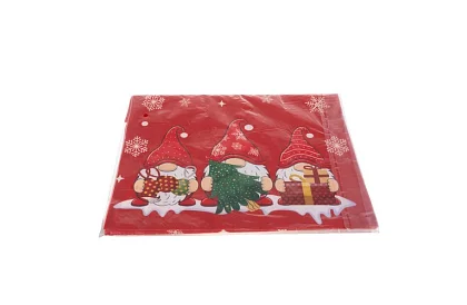 Dlouhý vánoční běhoun 220 x 40 cm – červený se skřítky