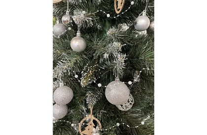 Vánoční dekorace – řetěz s perlami 5 metrů