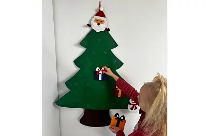 DIY plstěný vánoční stromeček na zeď - 90 cm