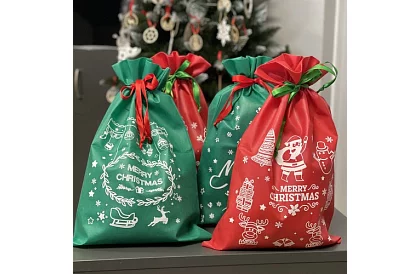 Vánoční dárkové tašky na vánoční dárky – 4 kusy