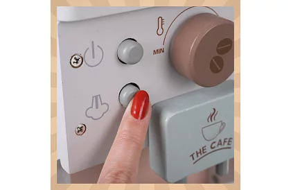 Dřevěný kávovar s příslušenstvím