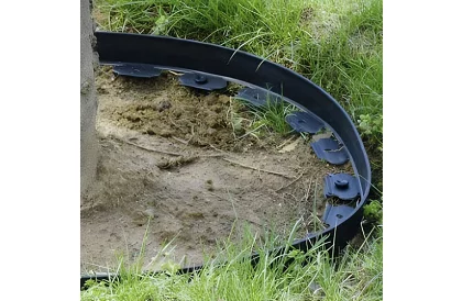 Neviditelný obrubník 4 cm x 10 m - Zahradní okraj černý + 20 kolíků