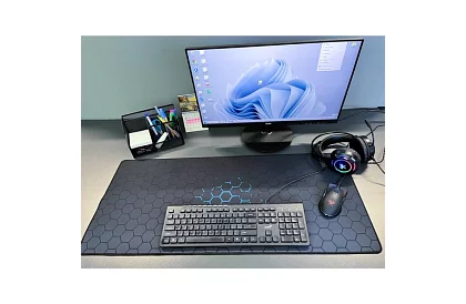 Velká podložka pod myš a klávesnici – 90 x 40 cm